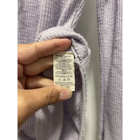 Free People We The Free Long Sleeve Scoop Neck Purple Thermal Top Size Small - Picture 4 of 5